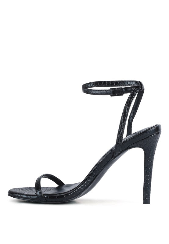 Casual high heeled sandal