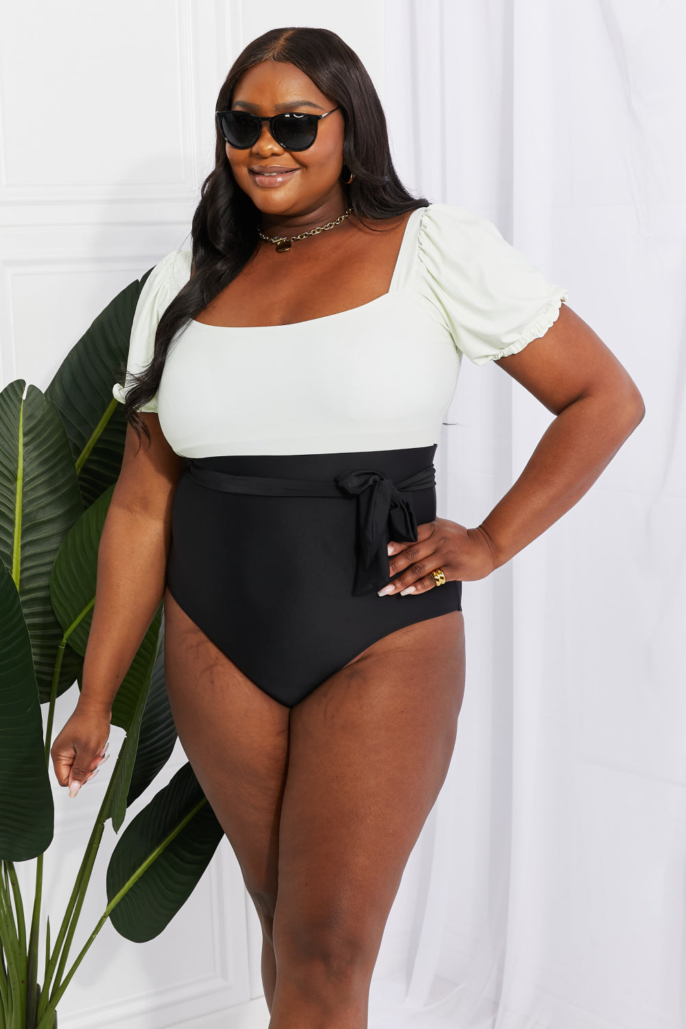 Sweetie puff sleeve one-piece in cream/black